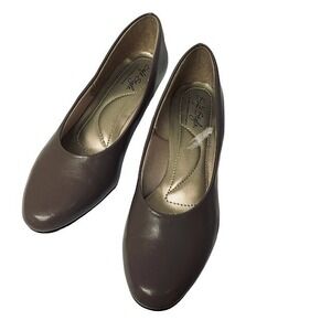 Soft Style by Hush Puppies Angel II Women Dress Heels Size Putty Mastic 7.5